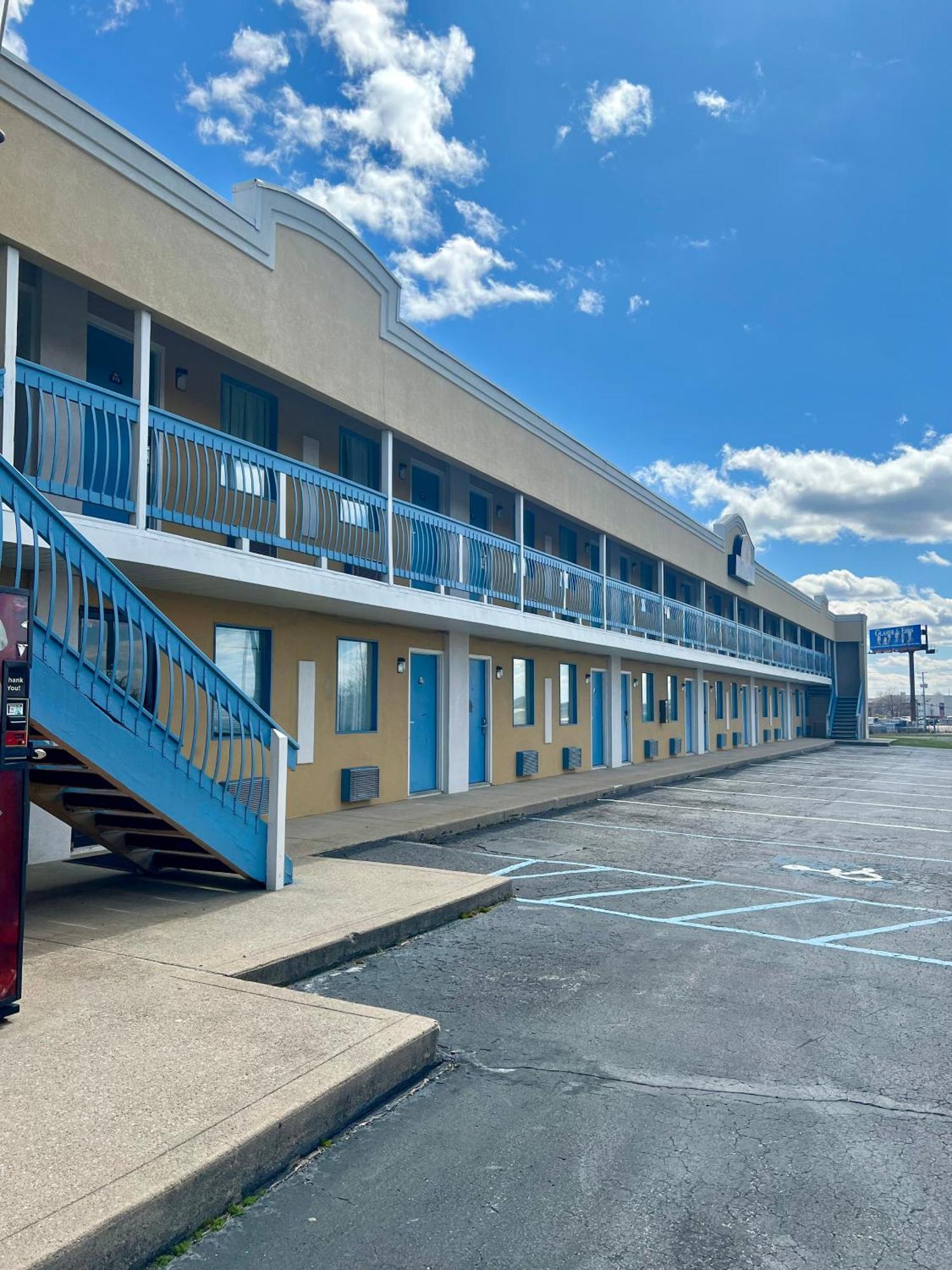 Days Inn By Wyndham Fort Wayne Exterior foto